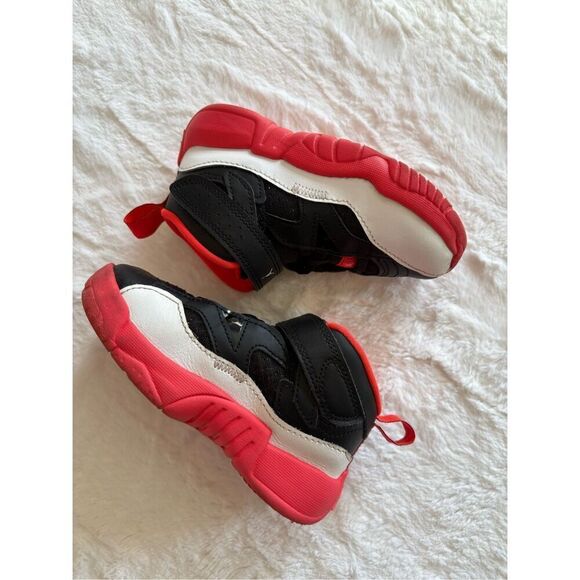 Jordan Toddler Jumpman Two Trey Size 9C DQ8433-016 - Picture 1 of 9
